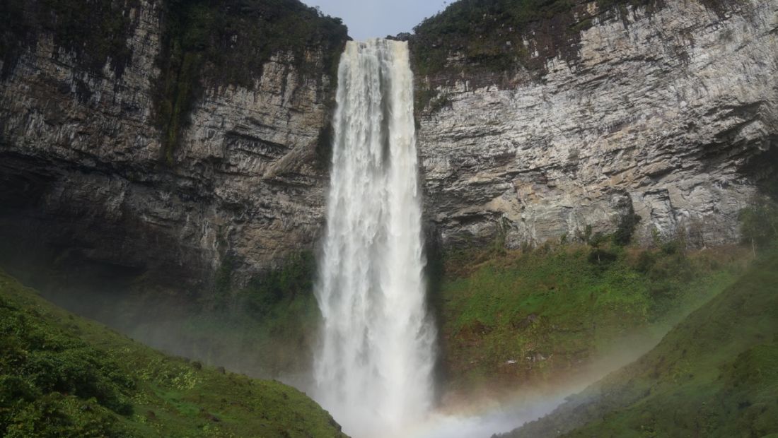 Oshi-Waterfall